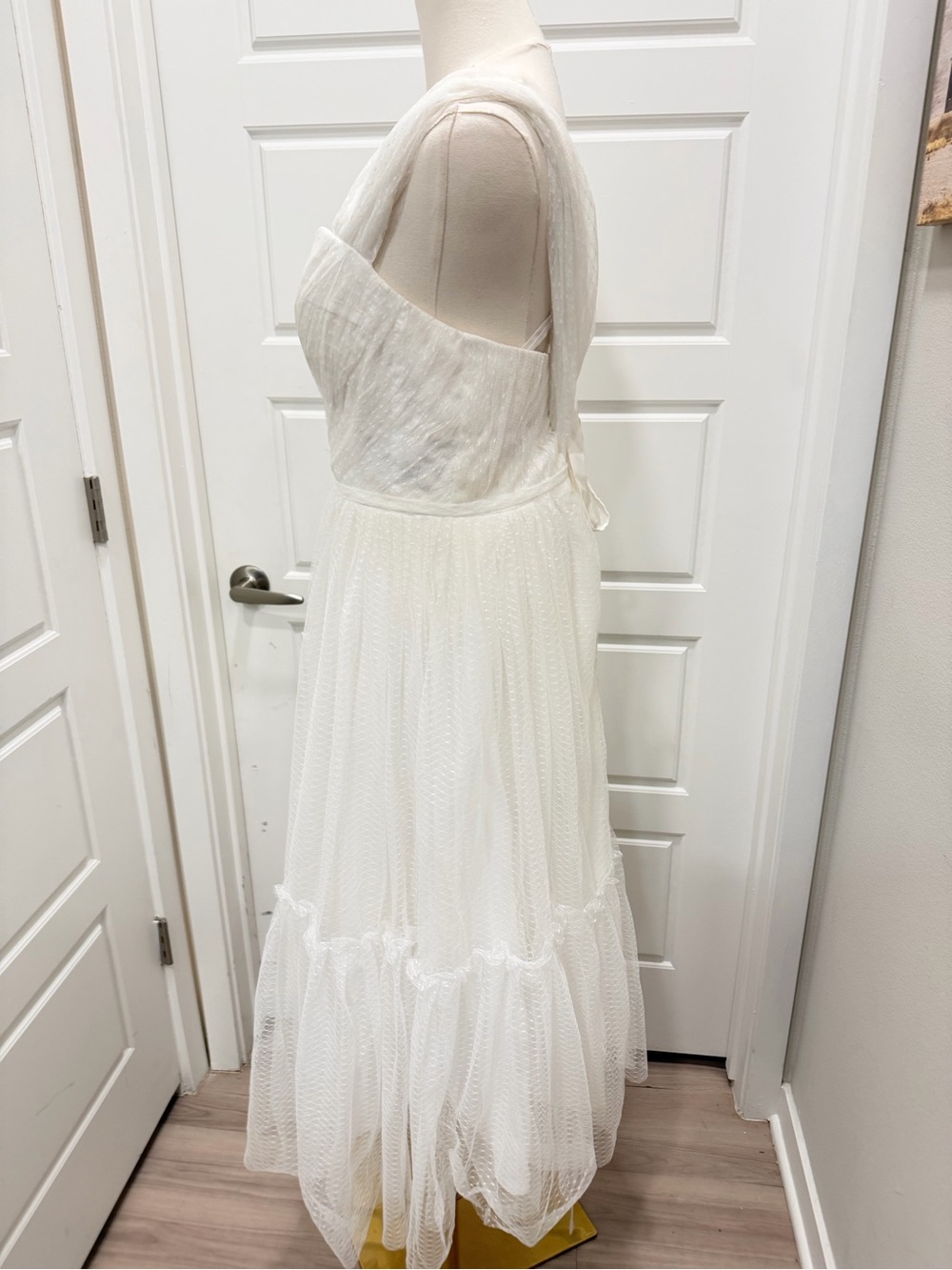 🔥Ethereal White Tulle Midi Dress - Picture 6 of 12